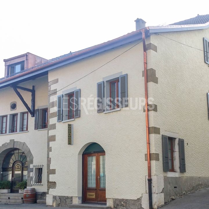 369534403172181_2617594918366107