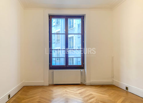 Appartement To rent à Vieille-ville