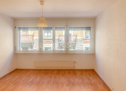 Appartement To rent à Eaux-Vives