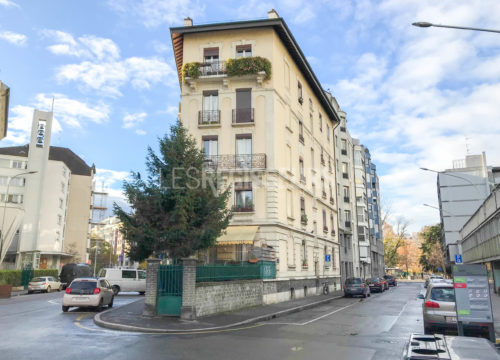 Appartement To rent à Carouge