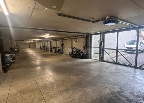 Appartement à vendre à Rive Droite (lac)